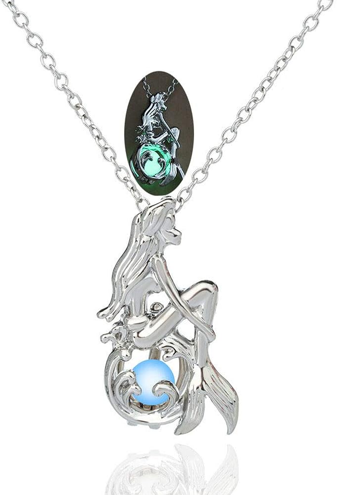 MYANAIL Mermaid Luminous Pendant Necklace for Women Jewelry Heart-Shaped Crystal Mermaid Necklace Cute Mermaid Clavicle Necklace