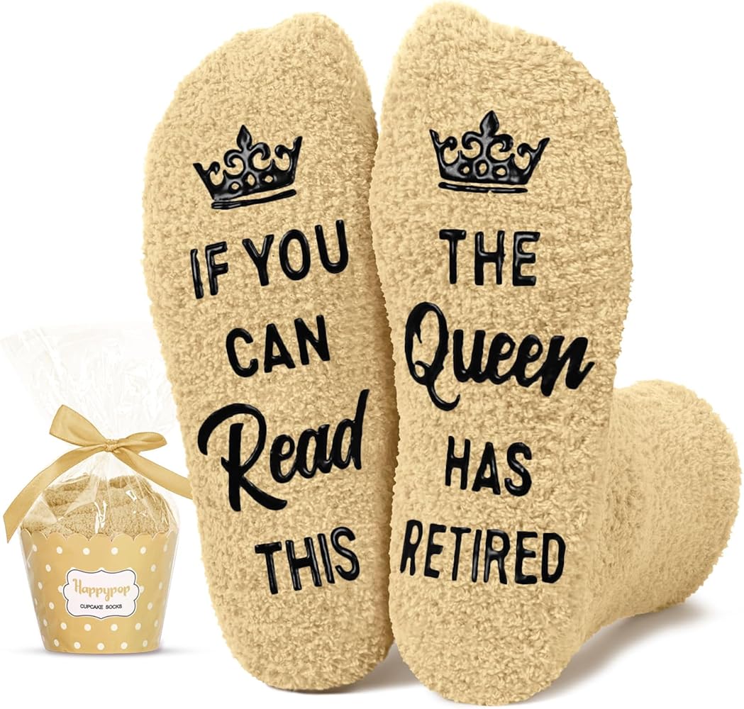 HAPPYPOP Retirement Gifts Socks Ideas for Women - Retired Gifts Female Women, Funny Retirement Socks for Women Retired Socks Fuzzy Socks