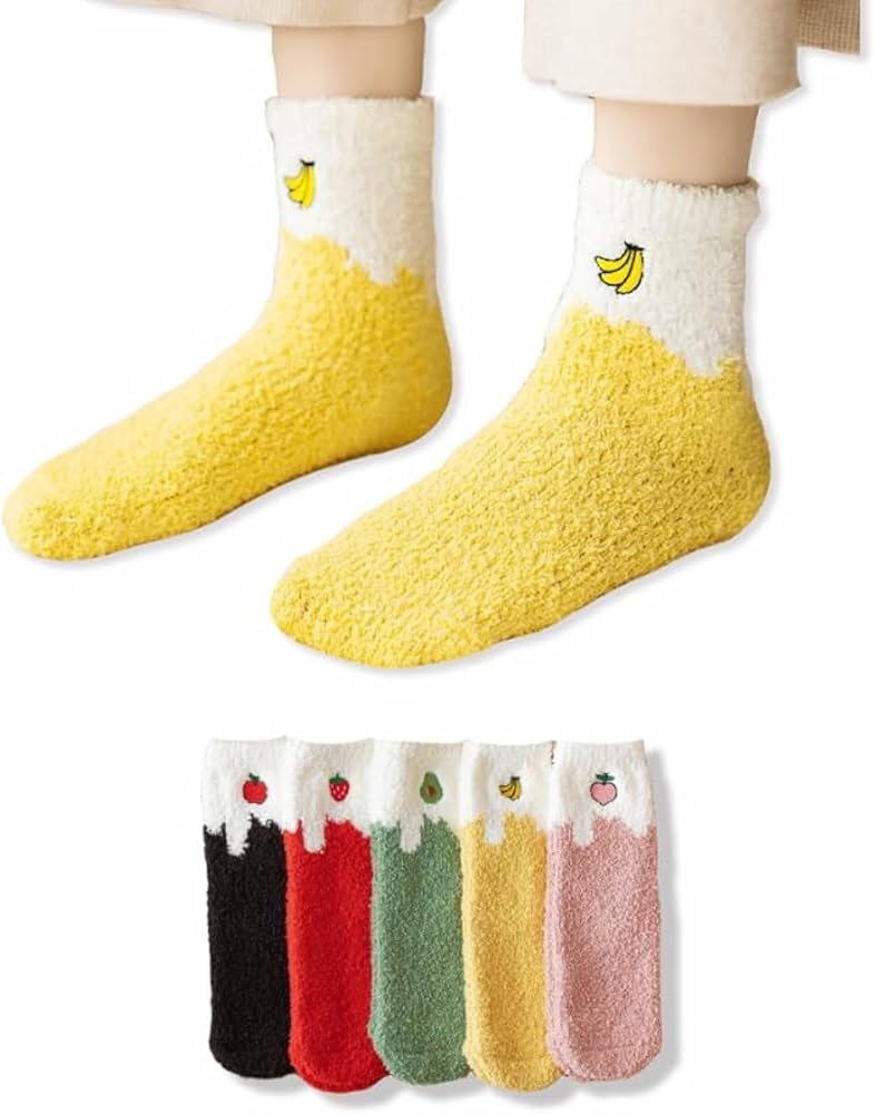 Women's Fuzzy Socks, Cute Fruits Print Crew Socks Soft Warm Fuzzy Socks for Indoor & Outdoor, 5 Pairs