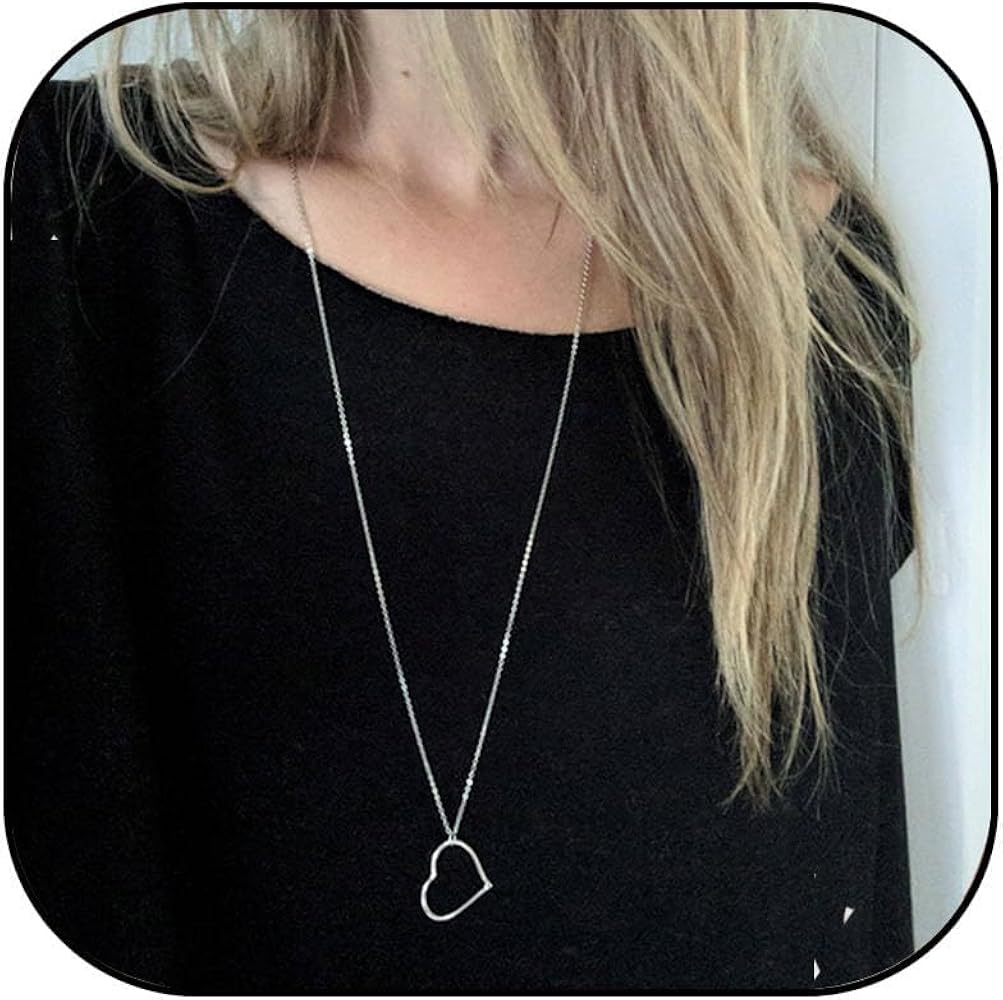 Long Necklace for Women Heart Pendant Necklace Gold Heart Chain Necklace Hollow Heart Necklace Minimalist Necklace Jewelry for Women