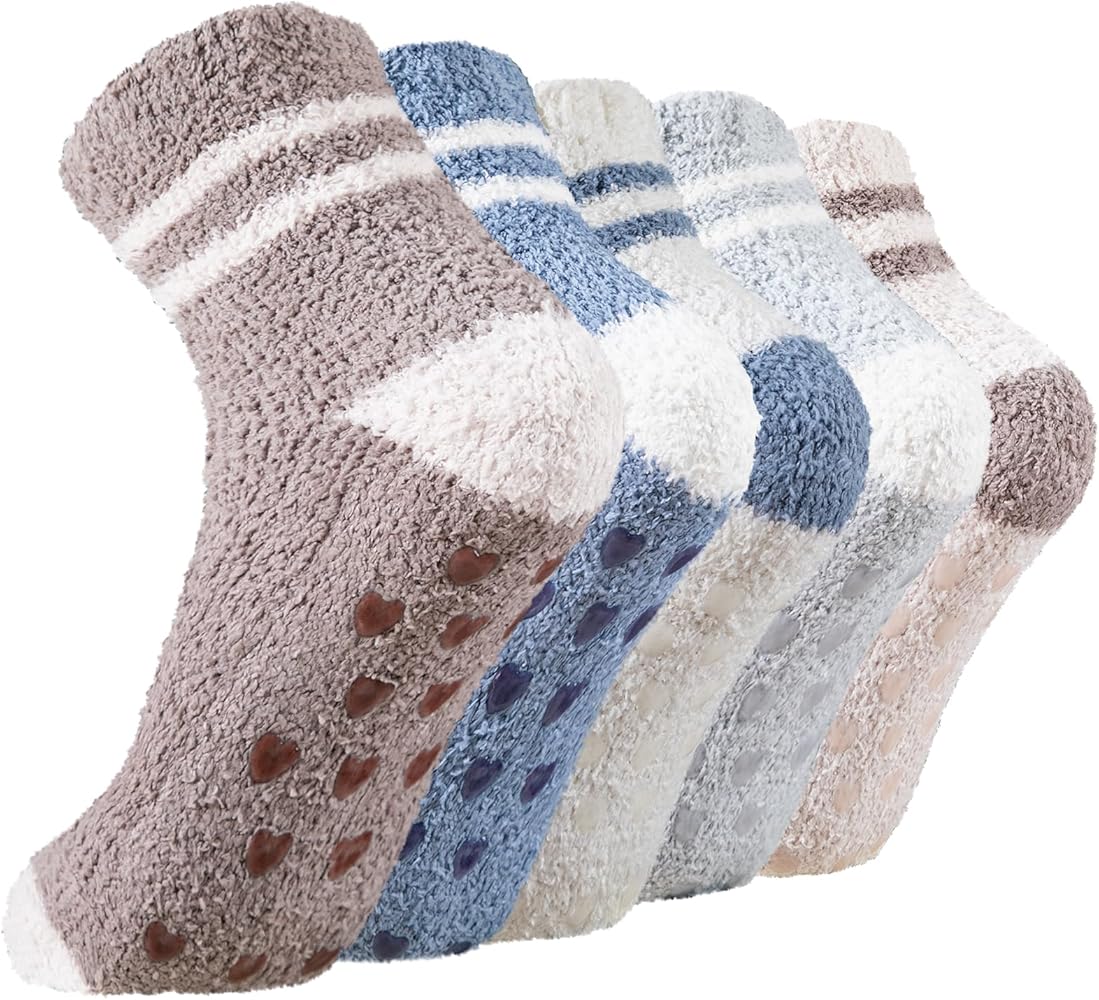 Pleneal Fuzzy Socks for Women - Non Slip Socks Women, Slipper Socks Hospital Socks with Grips for Women, Warm Fluffy Socks