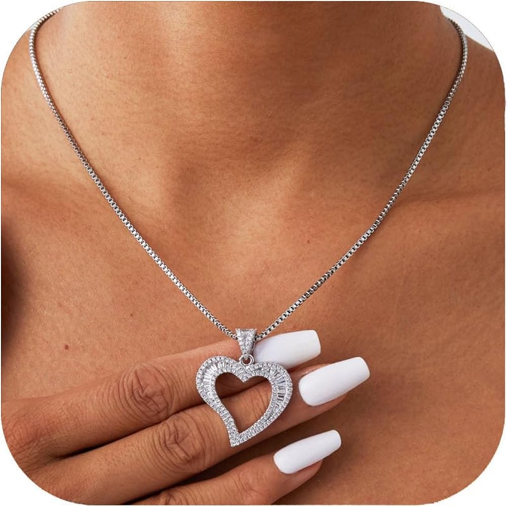 Gold Heart Necklaces 14k Gold Necklace for Women Cute Dainty Necklace Cubic Zirconia Love Necklace Bling Jewelry Women Mothers Day Gifts Hip Hop Gold heart Jewelry