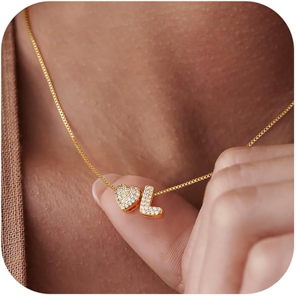 Turandoss Gold Heart Initial Necklace for Women - Dainty 18K Gold Plated Personalized Heart Letter Necklace Trendy Simple Cute Letter Necklace Gold Jewelry Birthday Gifts for Women Girls