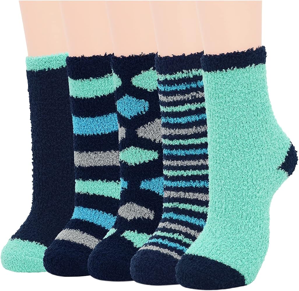 Century Star Christmas Fuzzy Socks for Women Cozy Fleece Slipper Socks Winter Fluffy Sleeping Socks