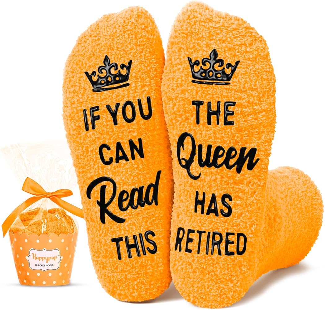 HAPPYPOP Retirement Gifts Socks Ideas for Women - Retired Gifts Mom, Funny Retirement Socks for Women Retired Socks Fuzzy Socks