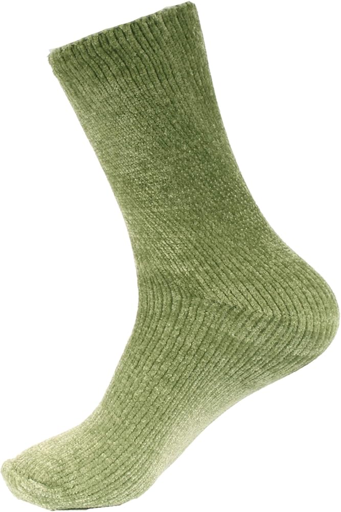 BambooMN Women's Soft Fuzzy Warm Cozy Thick Winter Casual Vintage Knit Socks