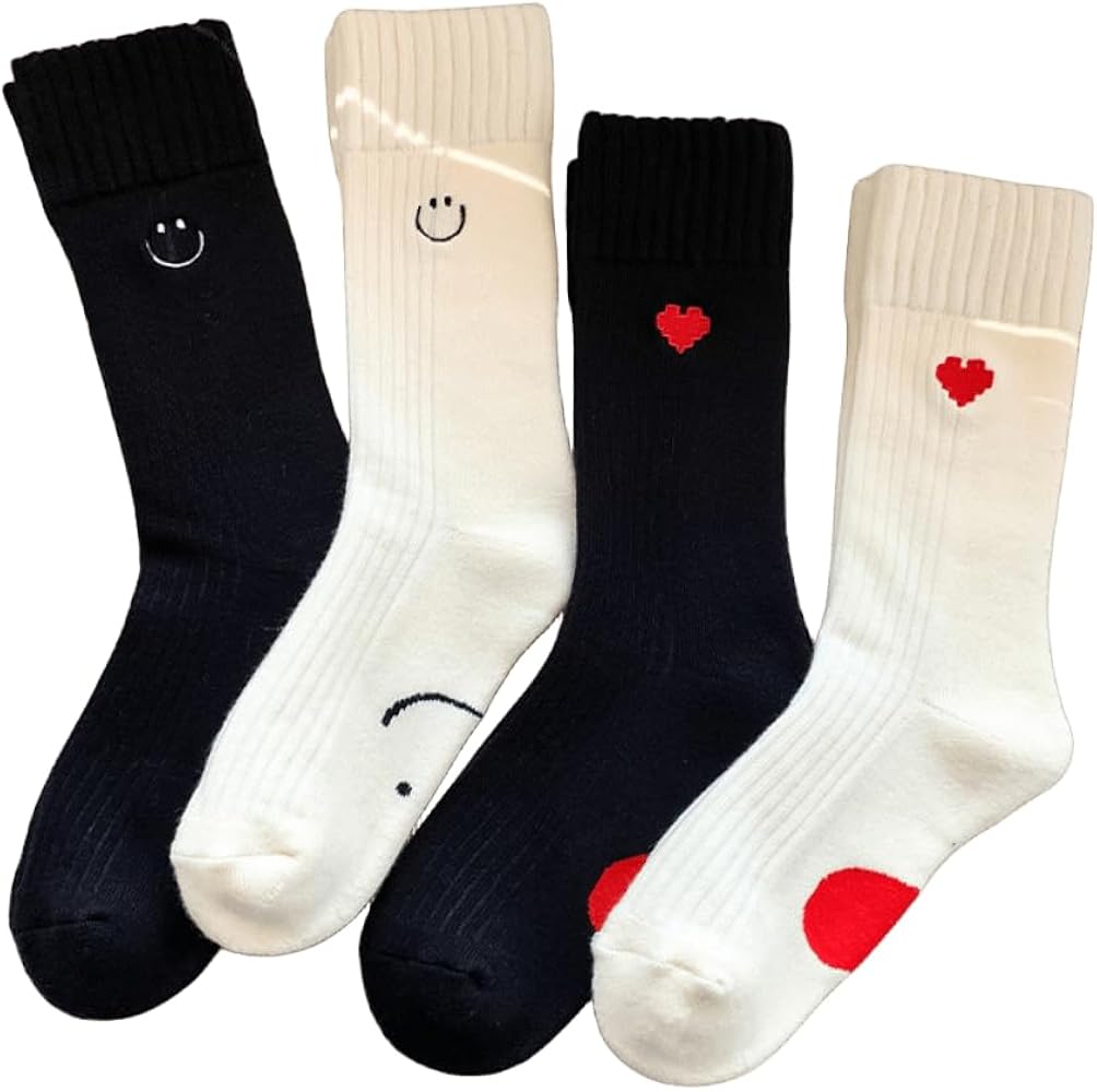 Heart Socks Women Fuzzy Socks Smiling Face Warm Cozy Soft Ankle Socks Fluffy Thick Winter Home Barefoot Crew Socks