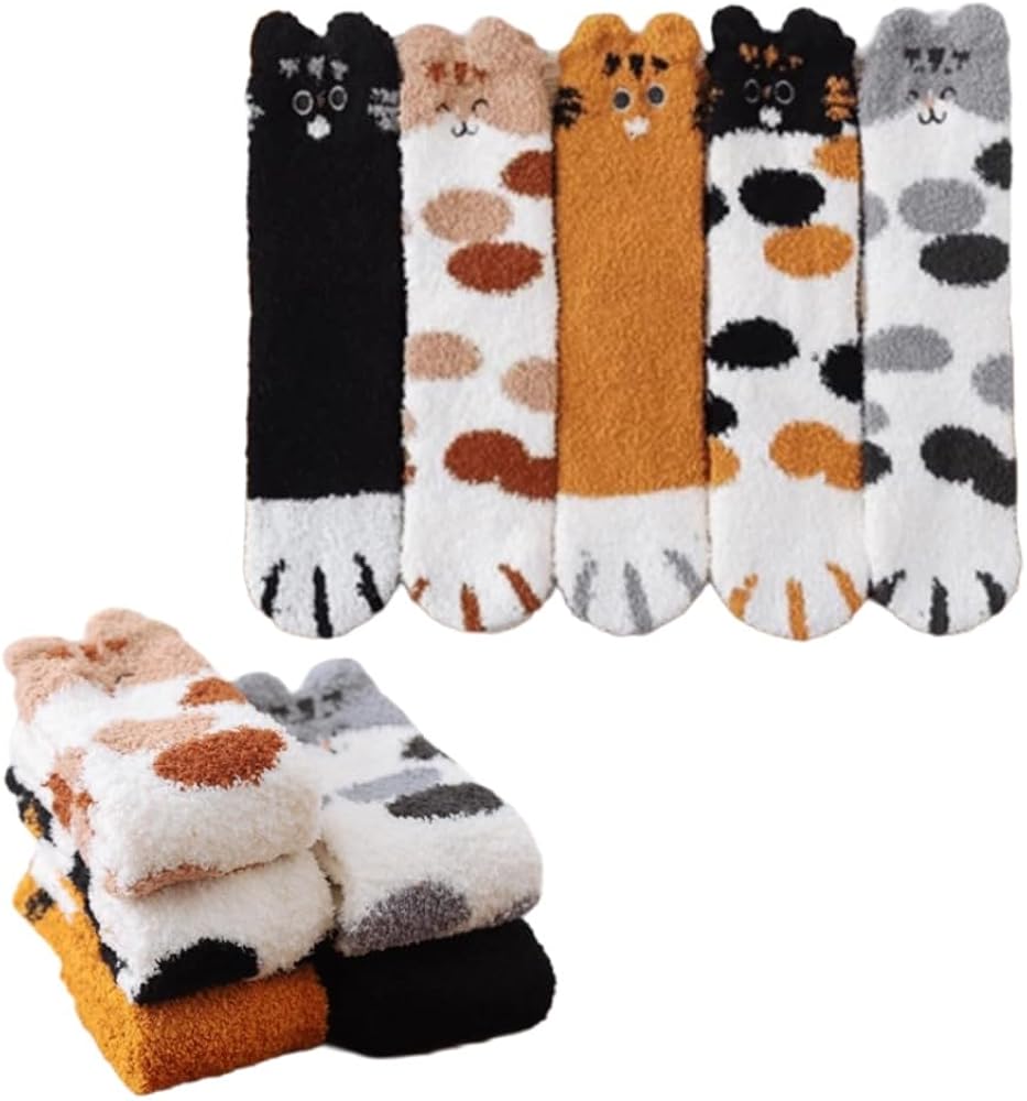 Womens Fuzzy Socks Cute Cats Cozy Fluffy Slipper Socks Cartoon Winter Warm Home Sleeping Socks (light brown set, Adult, Women, One Size, Alpha, US Footwear Size System, Medium)