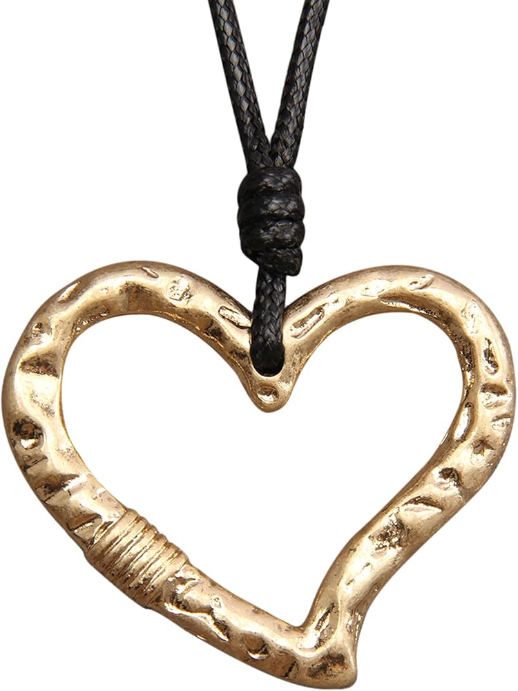 Leather Necklace for Women Boho Choker Necklace Long Cord Leather Pendant Bohemian Neckalce Vintage Alloy Pendant Leather Rope Necklace Wooden Necklaces for Women